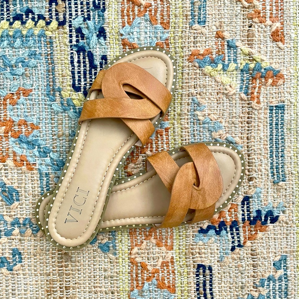 VICI collection slide on sandals